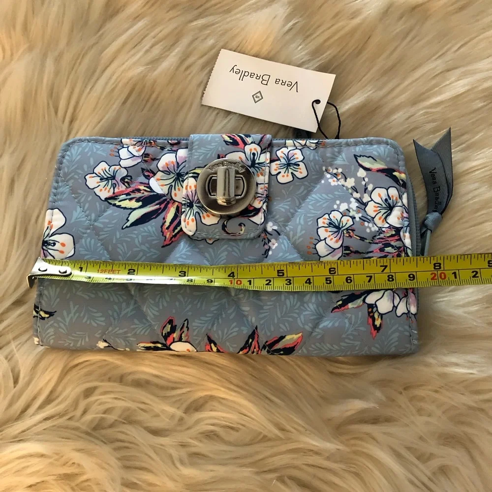 Vera Bradley ultralight rfid wallet in Cherry Blossoms print NWT - Picture 6 of 7